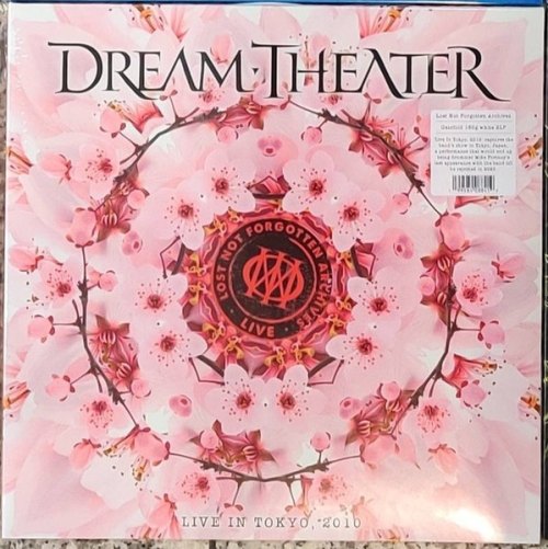 LOST NOT FORGOTTEN ARCHIVES: LIVE IN TOKYO, 2010 DREAM THEATER